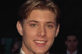 詹森&middot;阿克斯